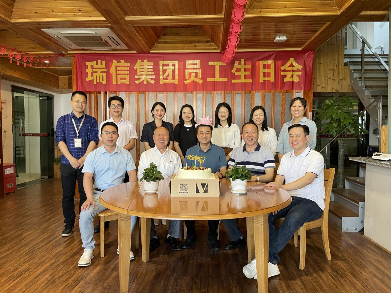 五月生日会 | 点滴时光，，，，相聚为你